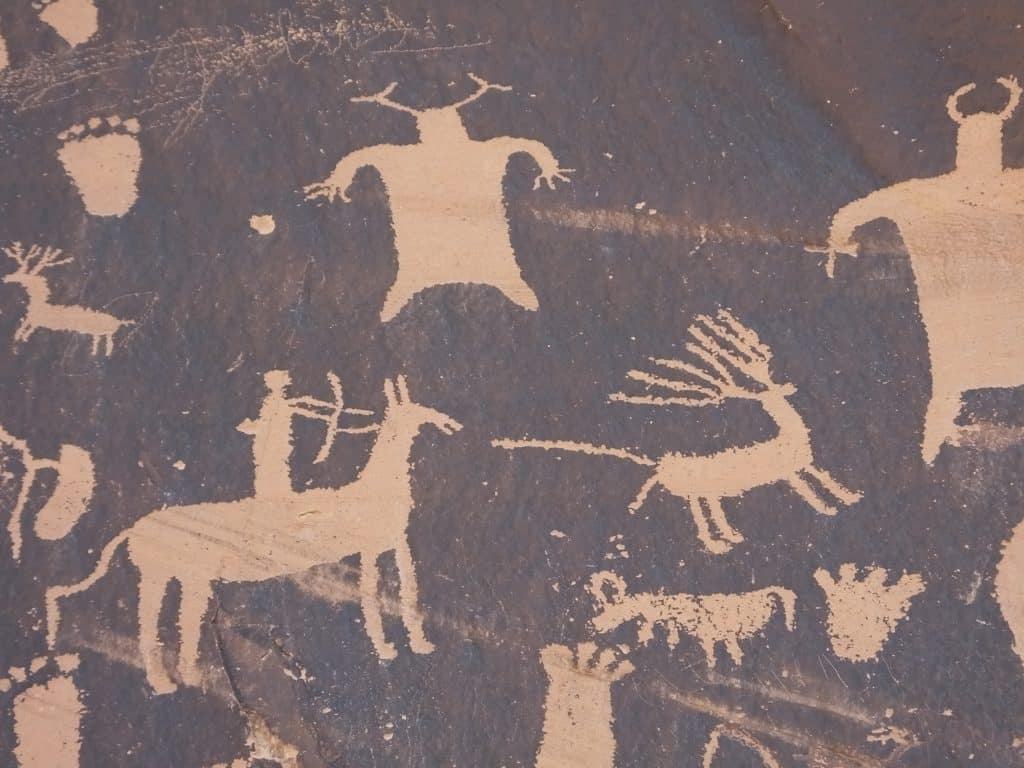 Newspaper Rock petroglyph photograph Monticello Utah