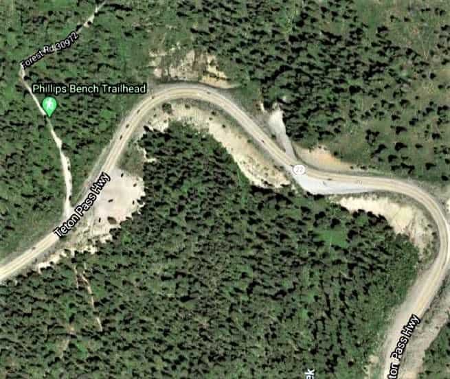 Turnout near Phillips Bench Trailhead Satellite View