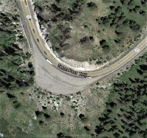 Turnout west side at apex of first switchback Satellite View