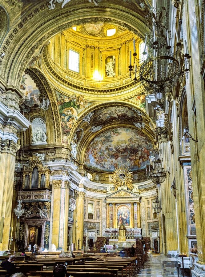 Beautiful art at the Church of the Gesù in Rome. 7 Alter and dome at Church of the Gesù Alter at Church of the Gesù in Rome. Photo from FoxRVTravel article Beautiful art at the Church of the Gesù in Rome..