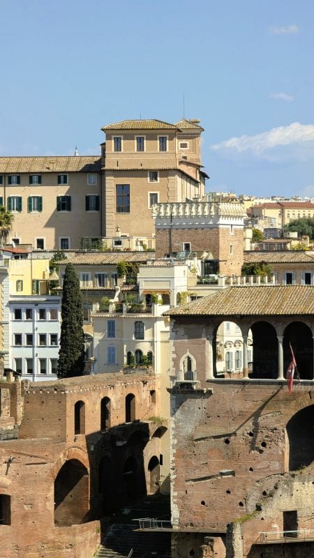 Monument of Victor Emmanuel II di Savoia in Rome 18 Trajan's Market is a large complex of ruins in the city of Rome, Italy, located on the Via dei Fori Imperiali, at the opposite end to the Colosseum. Photo from FoxRVTravel Monument of Victor Emmanuel II.