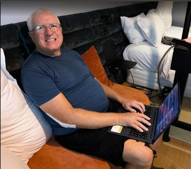 You can see my elbow is still bandaged. The swelling in my right arm and hand is obvious. From FoxRVTravel My crash landing in London.