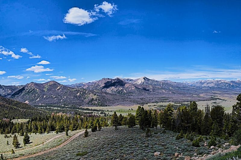 View of the Sawtooth mountains near our boondocking spot.